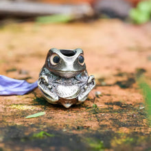 Load image into Gallery viewer, Tiny Frog Pendant. Gifts for Her/Him. Handmade Necklace. Sterling Silver Pendant