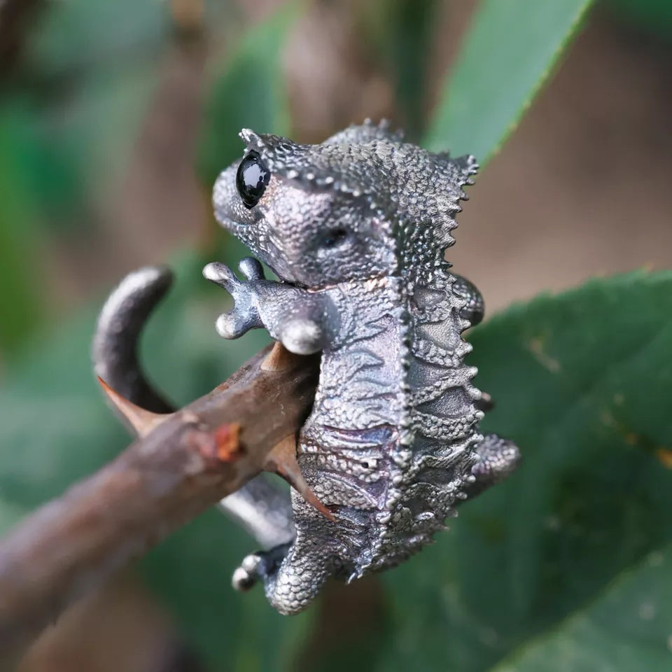 Wild Animal Ring. Crested Gecko Ring. Handmade Sterling Silver Ring. Lizard Ring
