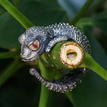 Load image into Gallery viewer, Wild Animal Ring. Smooth Knob-tailed Gecko Ring. Sterling Silver Ring.