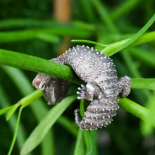 Load image into Gallery viewer, Wild Animal Ring. Smooth Knob-tailed Gecko Ring. Sterling Silver Ring.