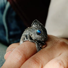Load image into Gallery viewer, Wild Animal Ring. Sterling Silver Ring. Chameleon Ring, Handmade Jewelry.